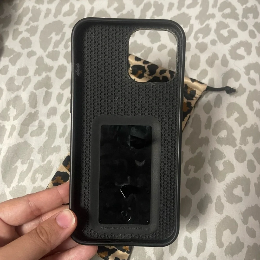 Loopy Case - Picture 2 of 3